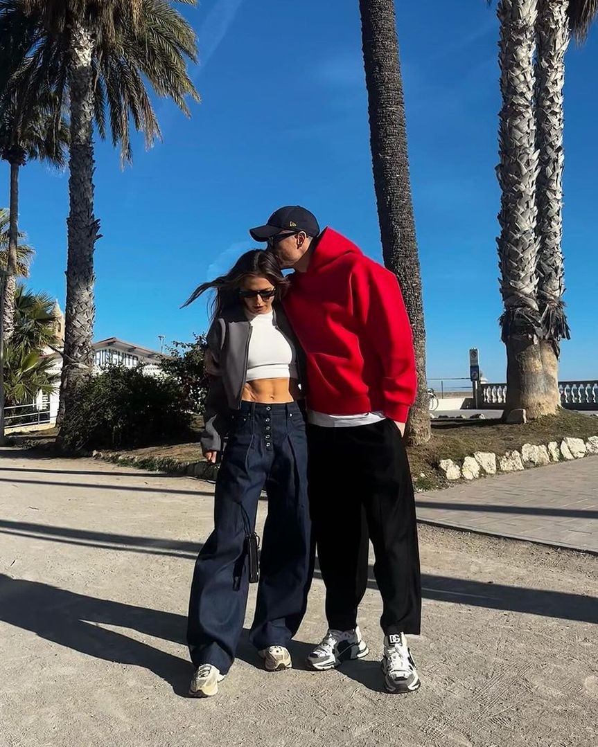 Anna Lewandowska w jeansach indygo