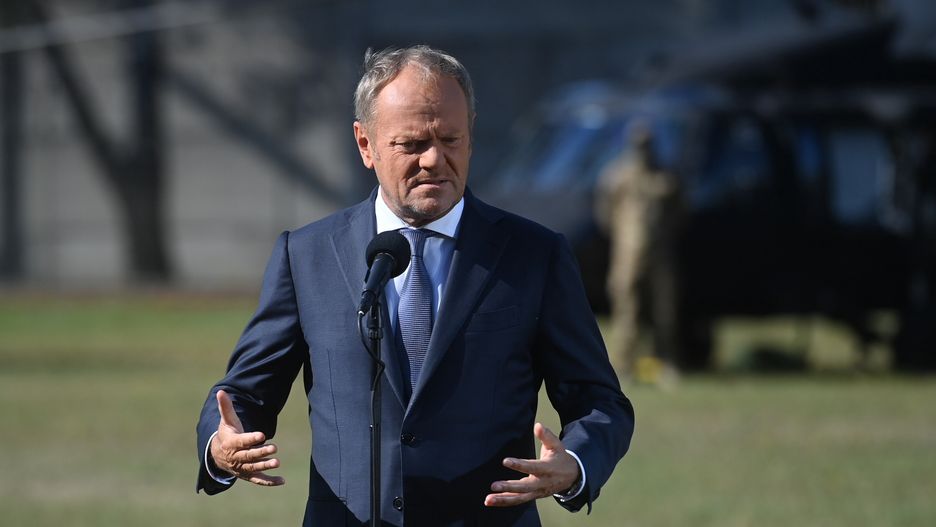 Donald Tusk
Piotr Nowak
105 105. rocznica, armia, Bitwy Warszawskiej, Cudu nad Wis��, formacja, GROM, jednostka, jednostka wojskowa, polityk, rocznica, si�y specjalne, wojsko