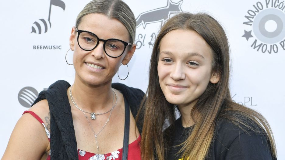 Mandaryna pochwaliła się zdjęciami córki ze studniówki