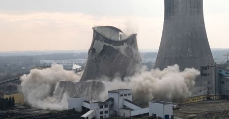 40 mld zł za jeden reaktor. "Do udźwignięcia. Przy koszcie kryzysu energetycznego to małe piwo"