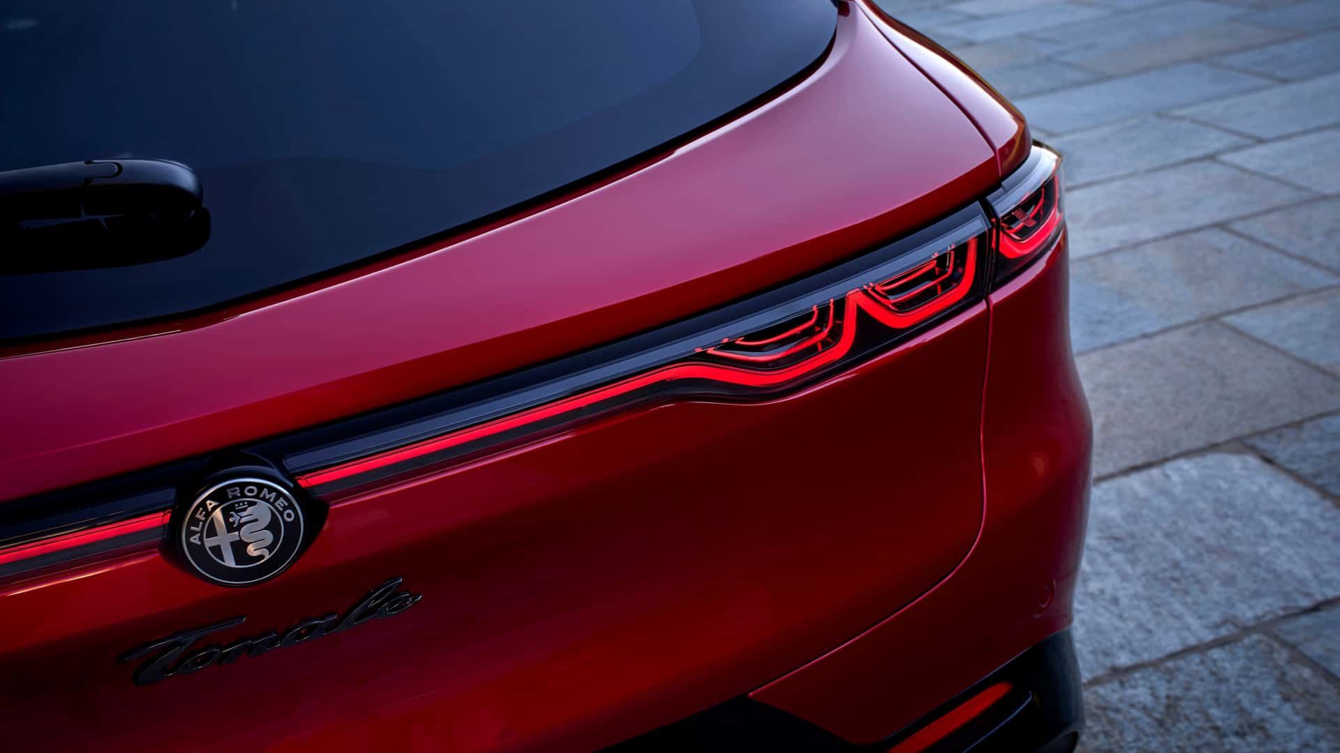 Odświeżona Alfa Romeo Tonale 