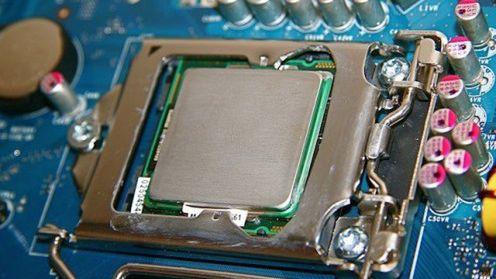 PCblog: Nadchodzą procesory Core i5! 1