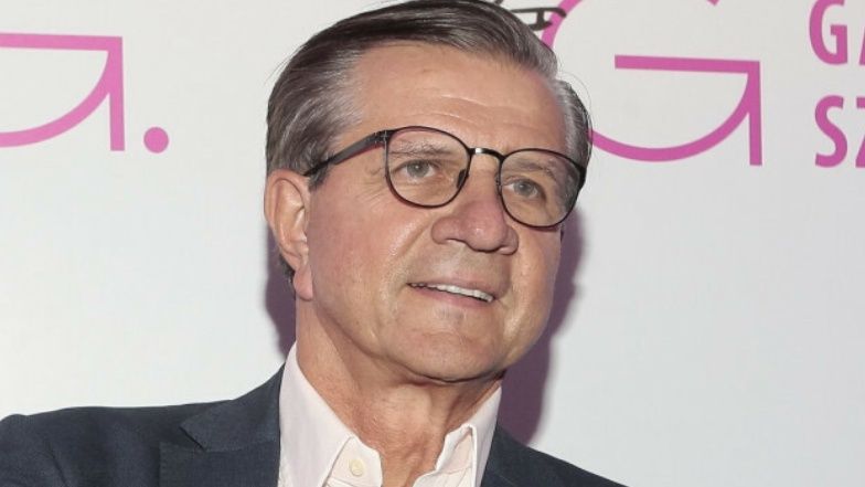 Zygmunt Chajzer pozuje z rodziną z Ukrainy, którą PRZYJĄŁ DO SIEBIE