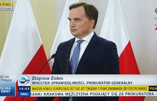 TVN24 przerwał transmisję z konferencji Zbigniewa Ziobry i sprostował wypowiedź ministra