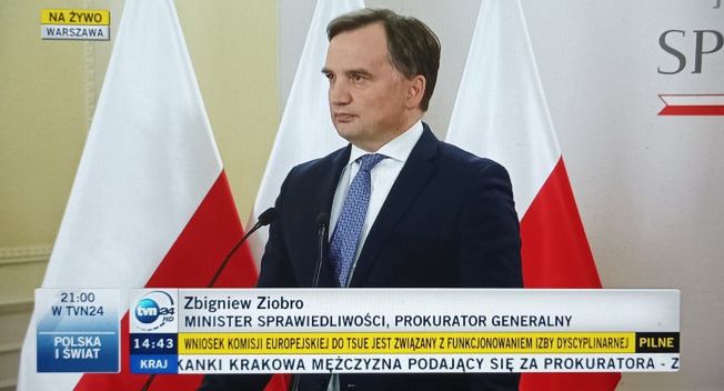 TVN24 przerwał transmisję z konferencji Zbigniewa Ziobry i sprostował wypowiedź ministra