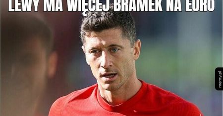 Internauci bezlitośni po meczu Polska-Szwecja. Te memy przejdą do historii