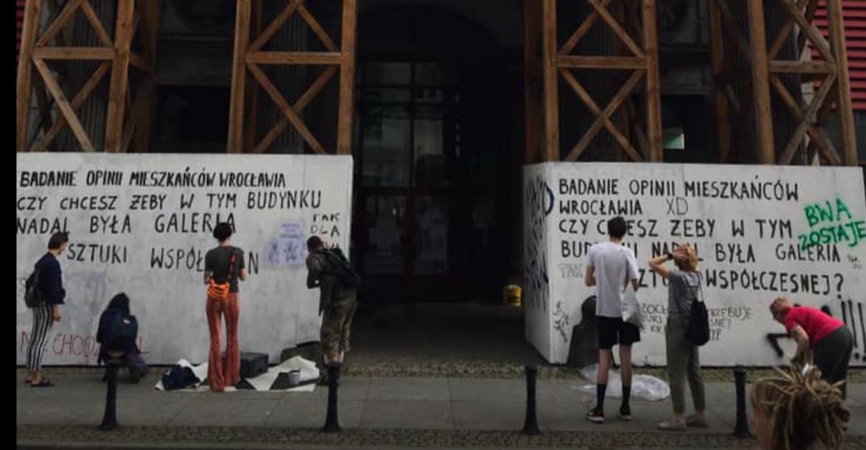 Wrocław. Pałac Hatzfeldów nie dla sztuki. A ludzie przeciw