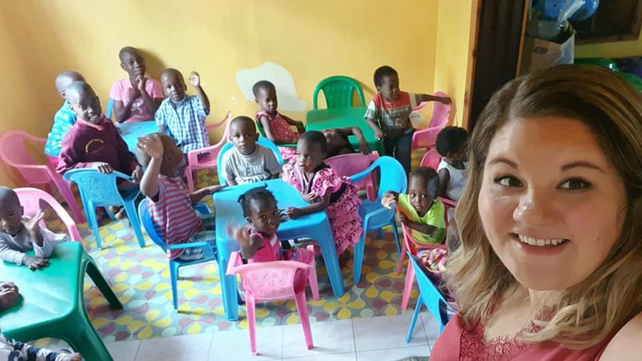 Pani Anna prowadzi Fundację Agandi i dom Bezpieczna Przystań w Ugandzie