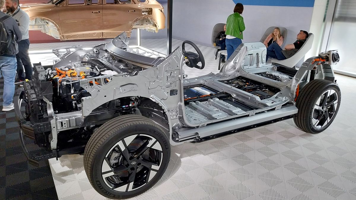 Baterie elektrycznego Grandlanda produkowane są we Francji