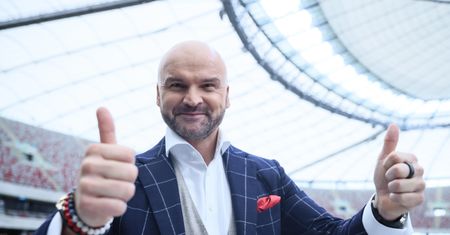 Miliarder rusza na podbój dwóch krajów. Liczba paczkomatów powala