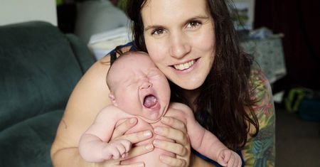 Urodziła 6-kilogramowe dziecko naturalnie i bez znieczulenia. Mama i dziecko czują się dobrze