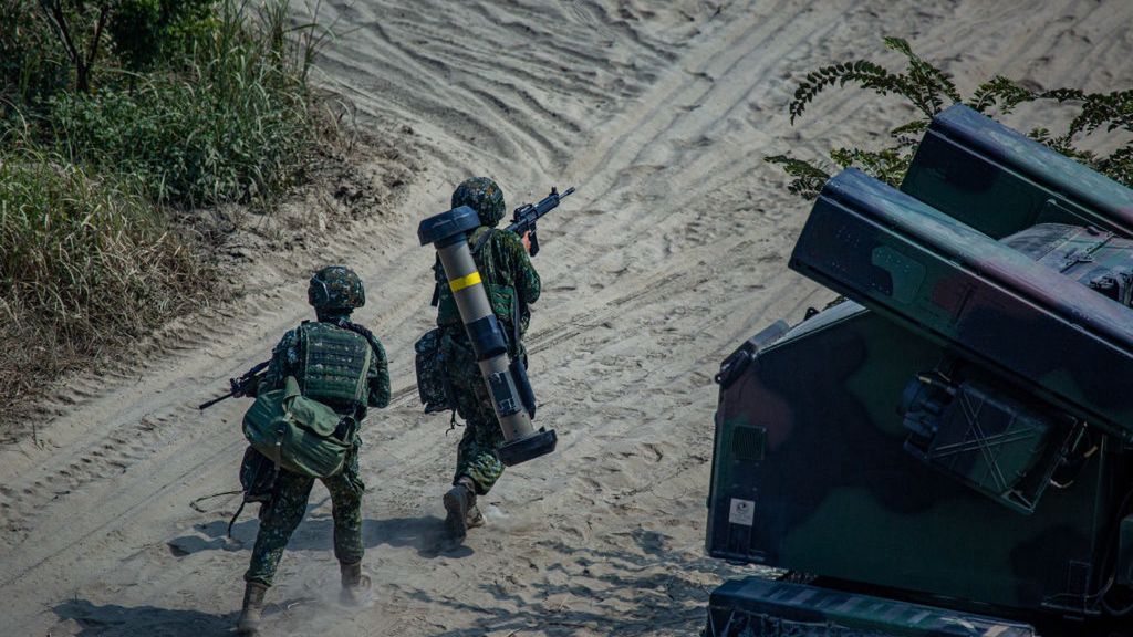 Taiwan Conducts Live Fire Military Exercises
NEW TAIPEI CITY, TAIWAN - JULY 27: Taiwanese military personnel take part in the Han Kuang military exercise, which simulates China's People's Liberation Army (PLA) invading the island on July 27, 2022 in New Taipei City, Taiwan. Taiwan military launches a weeklong of live fire drills involving all forces of the military to repel simulated attacks from China. (Photo by Annabelle Chih/Getty Images)
Annabelle Chih