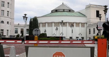 Kolejna sprawa "kilometrówek". Media: b. posłanka Ruchu Palikota winna ponad 300 tys. złotych