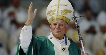Sondaż o polskim papieżu. Zapytali Polaków o Jana Pawła II