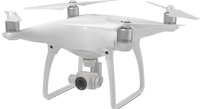 Firma DJI wprowadza do oferty nowy model drona - Phantom 4