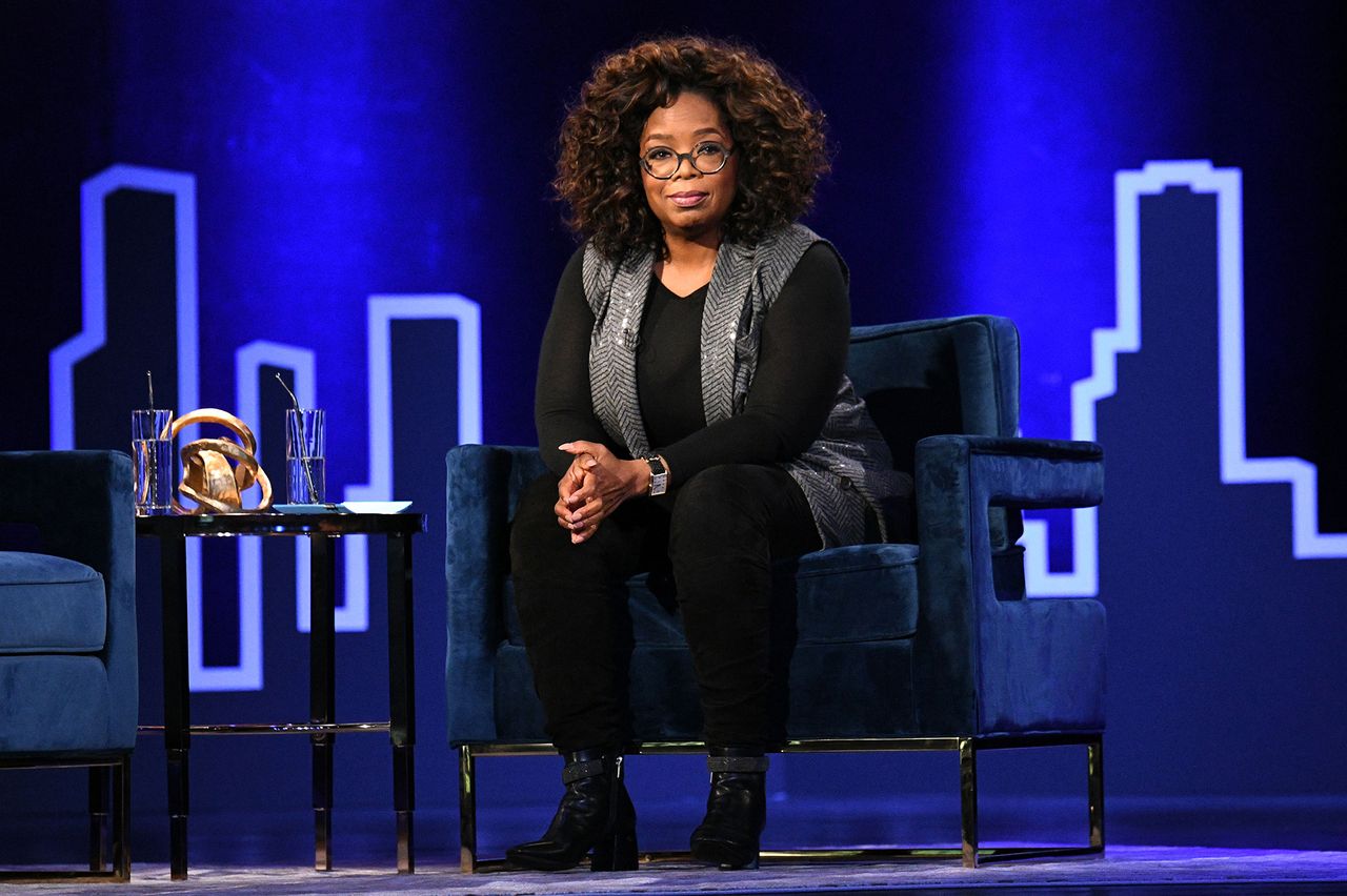 Ogłaszał swoje usługi na Twitterze. Oprah Winfrey zaprosiła go do współpracy