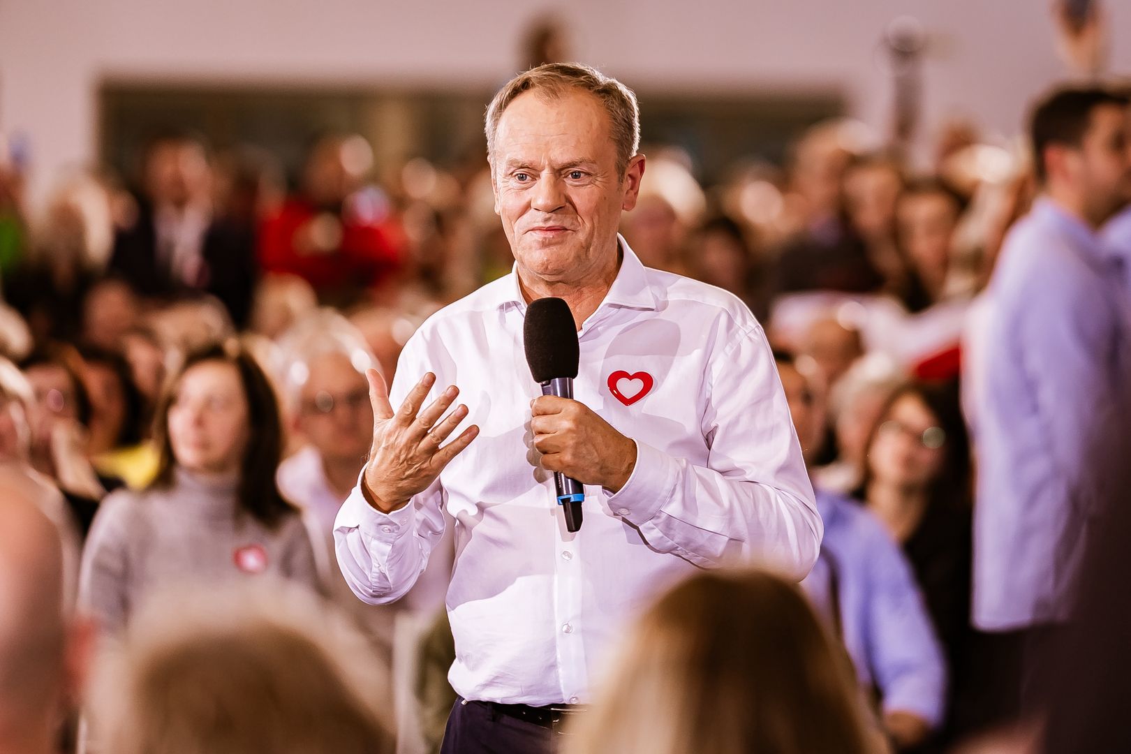 Donald Tusk during meeting with people in the Jagodno district of Wroclaw, where people voted until 3 a.m, on November 6, 2023.  (Photo by Mateusz Birecki/NurPhoto via Getty Images)