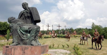 Wykazali się bohaterską postawą podczas II WŚ. Dziś obchodzimy Dzień Walki i Męczeństwa Wsi Polskiej