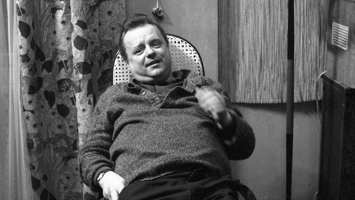 Stanisław Bareja zmarł w 1987 roku