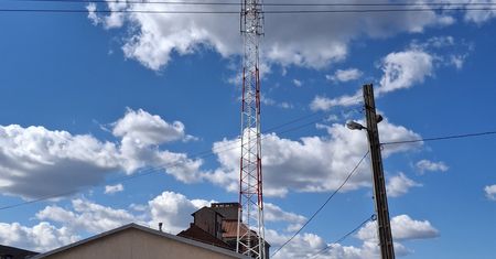 Nowy nadajnik telekomunikacyjny w Ostrowcu Św.