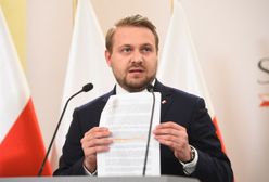 Ozdoba, inspekcja, wielka polityka i mafia śmieciowa. Odsłaniamy kulisy starcia