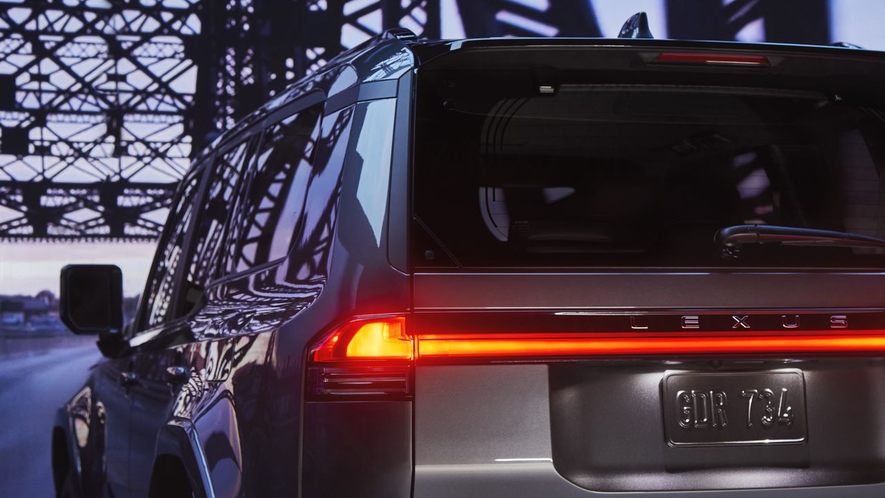 Nowe zdjęcie Lexusa GX. Premiera zbliża się wielkimi krokami