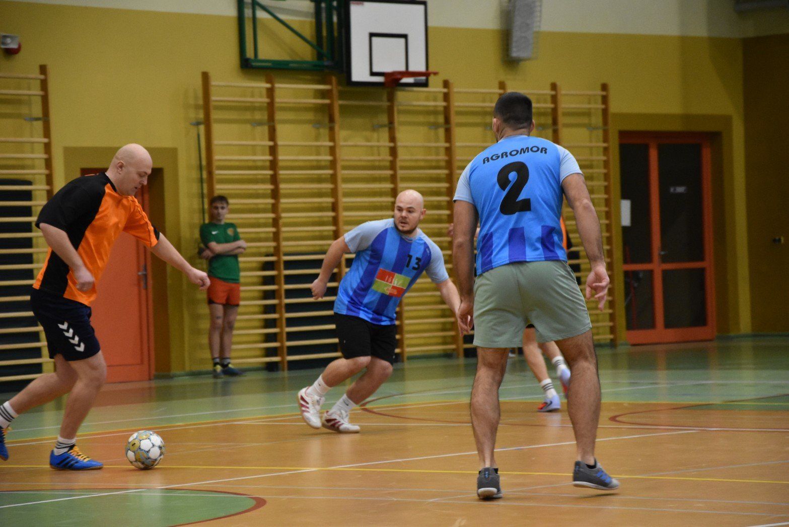 Charytatywny Mikołajkowy Turniej Piłki Nożnej w Sławnie