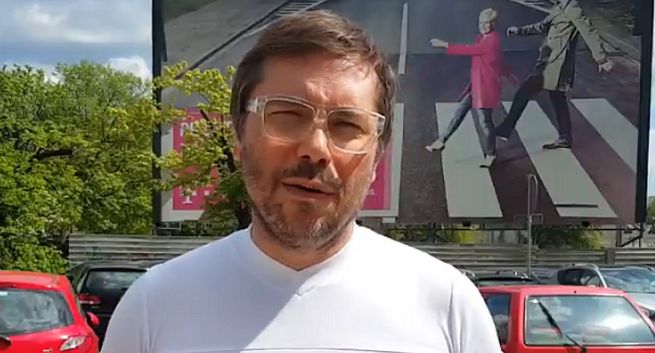 T-Mobile chce wstrzymania reklam porównawczych Orange na Kartę, Play odpowiada promocją (wideo)