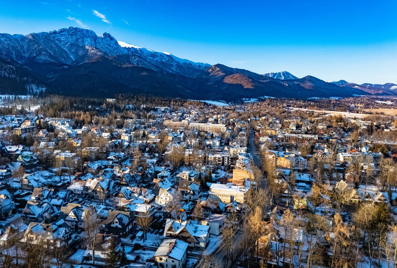 Pogoda w Zakopanem. Prognoza na poniedziałek 26 stycznia. Wieczorem przejście deszczu w śnieg