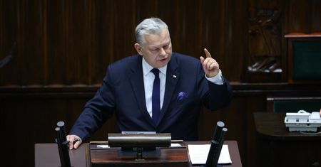Kryzys zbożowy w Polsce. Suski: UE chce nas zagłodzić
