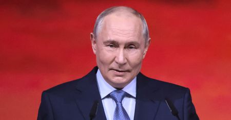 Milion rubli, nie więcej. Nowy dekret Putina ws. gotówki