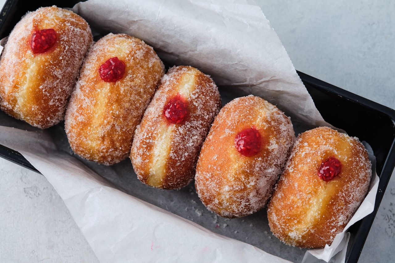Najlepsze pączki pod słońcem. Przepis, który zawsze się udaje