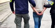 Piotrków Trybunalski: Brutalny atak w poczekalni na dworcu PKP. W trzech zaatakowali jednego