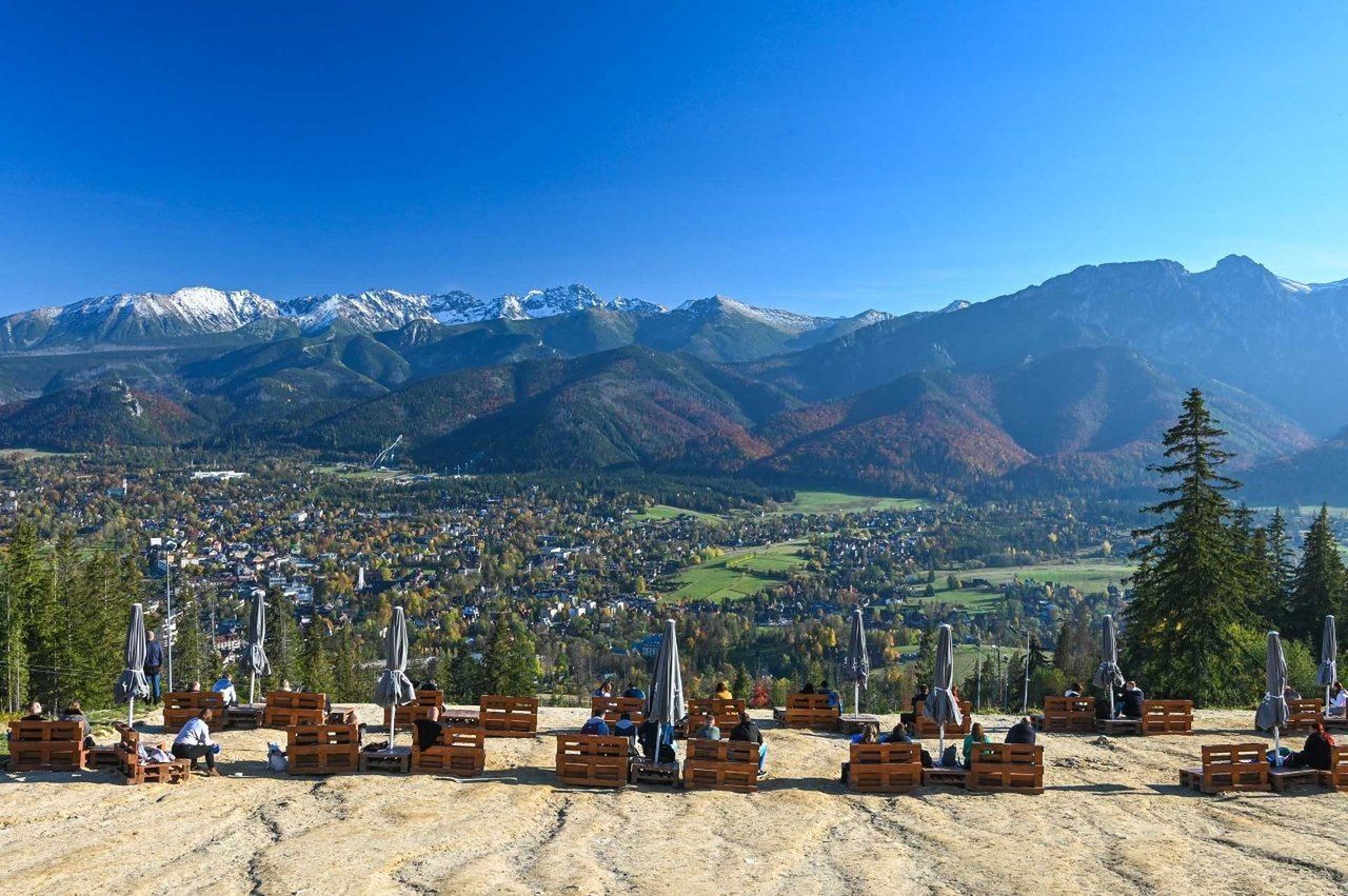 Czy Zakopane staje się nieprzyjazne mieszkańcom? Rehabilitacja ograniczona, a mieszkanka po przemocy domowej bez lokalu