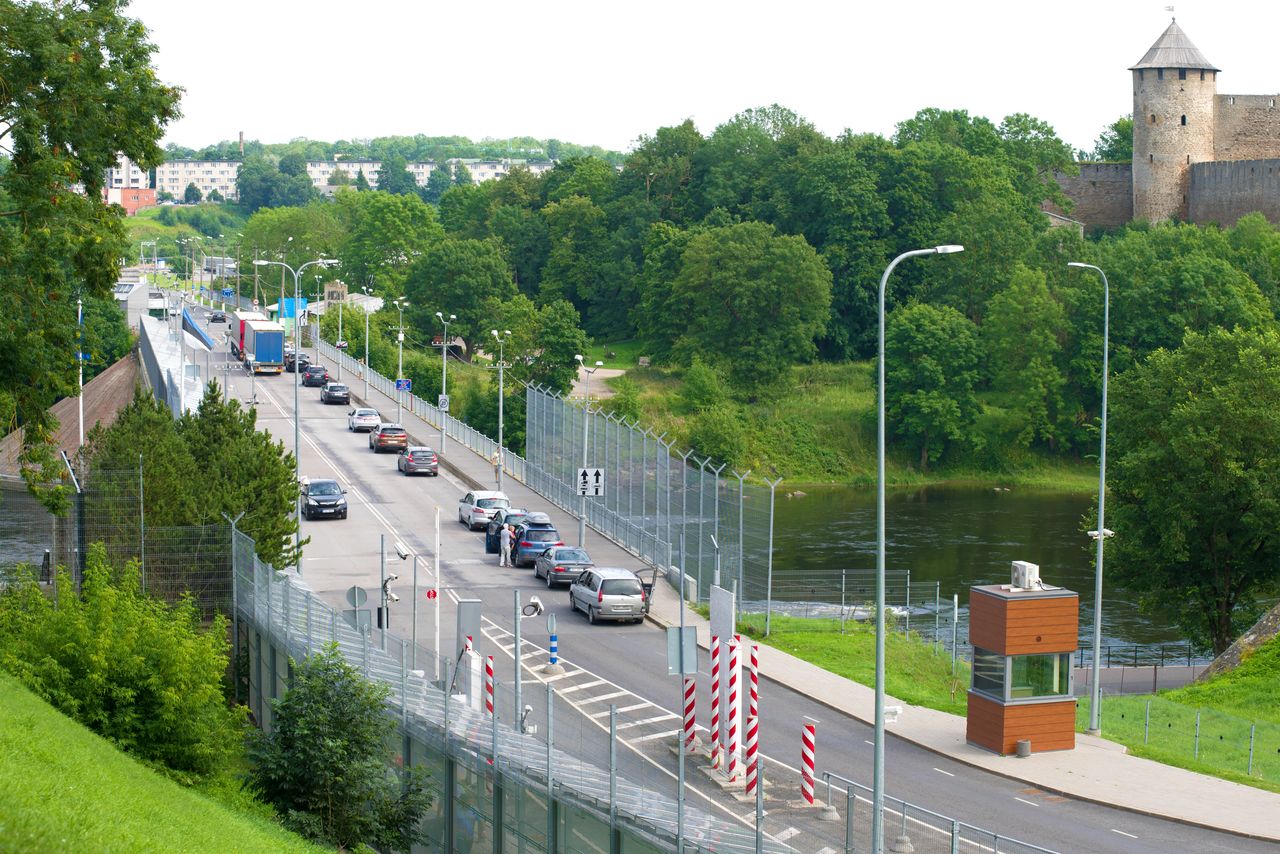 The border with Russia in Estonian Narva