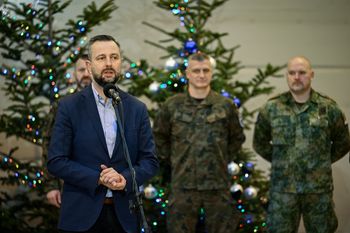 Tysiące żołnierzy w służbie. Kosiniak-Kamysz ujawnia