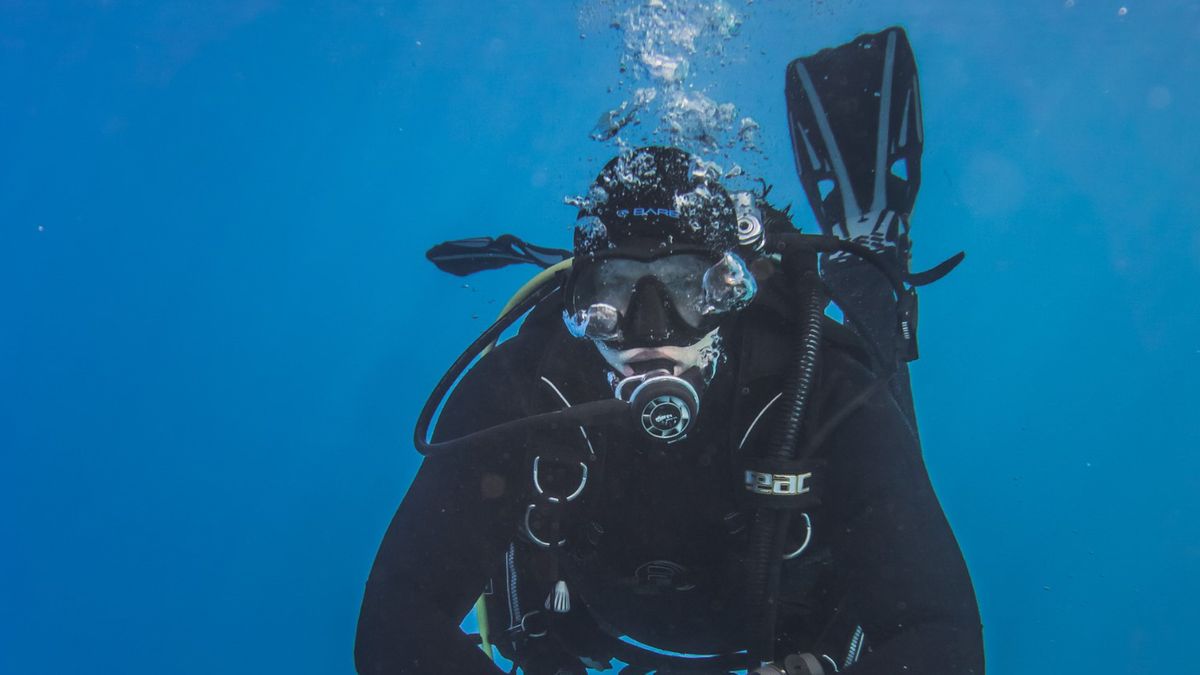 Zator powietrzny najczęściej spowodowany jest nurkowaniem.