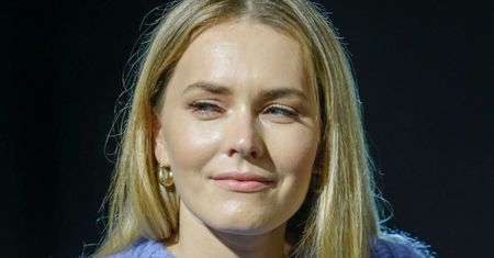 Rozżalona Magdalena Lamparska o tym, co spotkało ją w komunikacji miejskiej: "Patrzą w telefon, za okno, na mnie I NIC"