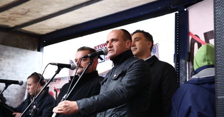 Wybory 2020. Paweł Kukiz pisze do szefa KPRM. "Traktujecie mnie jak idiotę"