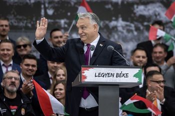 Budapeszt rusza z kampanią strachu. Gazetki o "wojnie" w skrzynkach