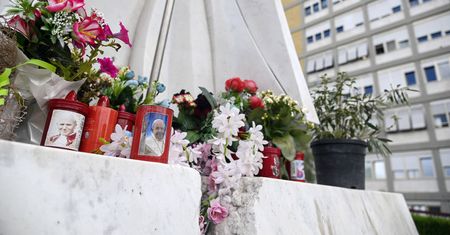 Watykan wydał nowy komunikat o stanie zdrowia papieża
