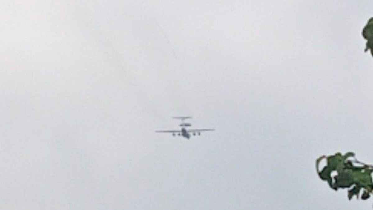 Dwa największe na świecie transportowe samoloty turbośmigłowe zauważone na Białorusi