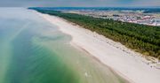 Rybacka wioska, której plaże zachwycą każdego. Oaza spokoju i dom kolorowych motyli
