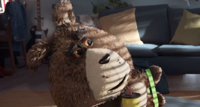 Trening bez spiny w reklamie Plusha na Kartę (wideo)