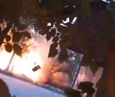 Transporter Kozak-2 eksplodował. Ukraińcy wysadzili swój wóz, tłumaczą dlaczego