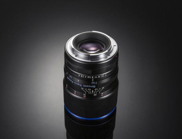 Laowa STF 105 mm f/2