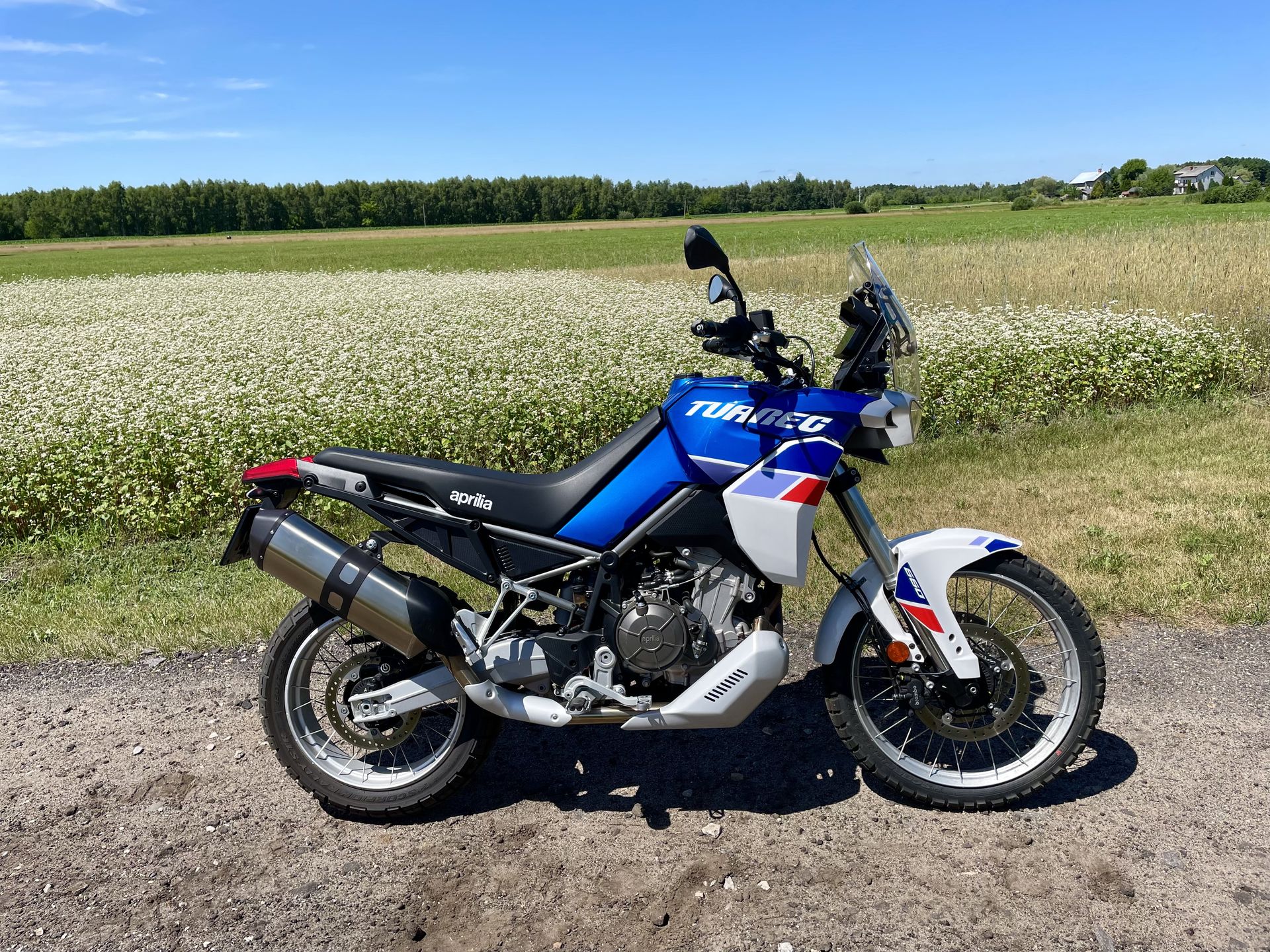 Aprilia Tuareg 660