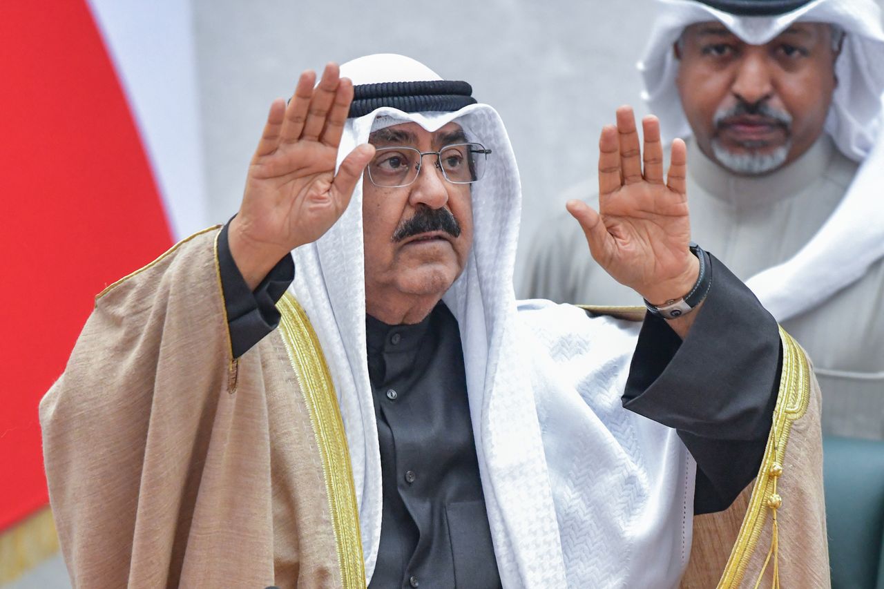 Miszal al-Ahmad al-Jaber al-Sabah, Emir of Kuwait