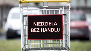 Zakaz handlu w niedziele. Polacy chcą zmian