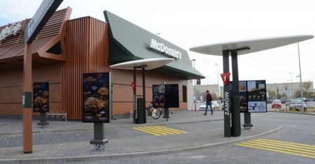 Ta kanapka trafiła do stałej oferty sieci fast-food. Tego się nie spodziewasz